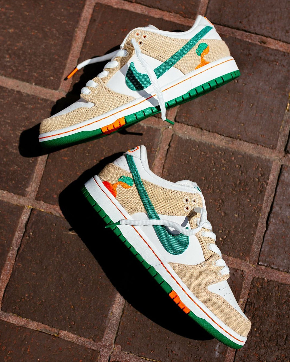 A Deep Dive Into: Nike SB Dunk x Jarritos "Phantom"