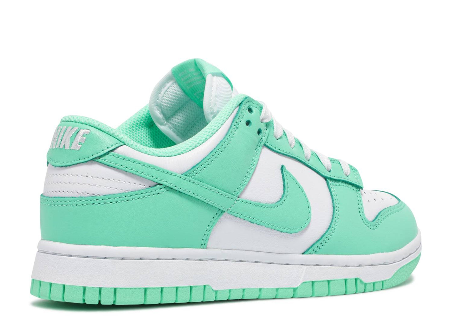 Nike Dunk Low 'Green Glow' (W)